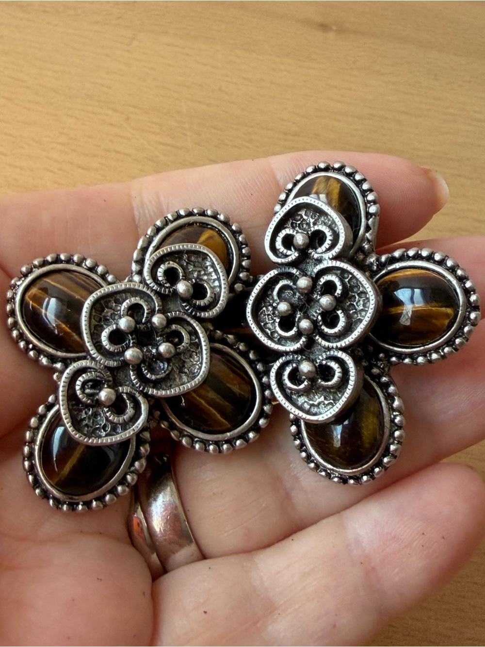 R.J. Graziano Large Clip on Earrings Faux Tigers Eye Silver Tone Metal Brand New